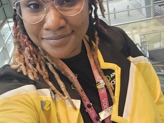Conference Selfie in starfleet uniform